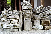 Aquileia (Udine) - Museo Archeologico Nazionale. L'esterno del museo organizzato in diverse gallerie lapidarie.